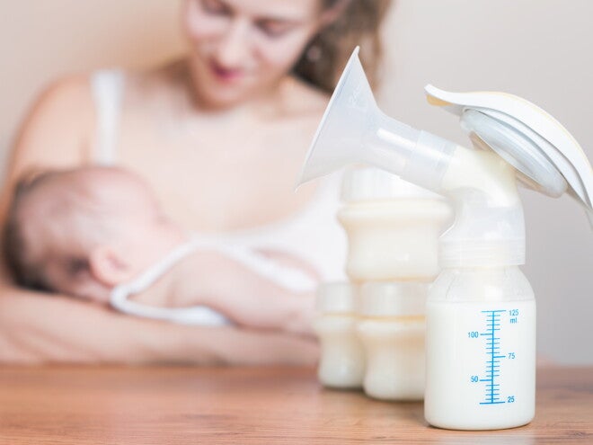 How to express breastmilk How to express breastmilk