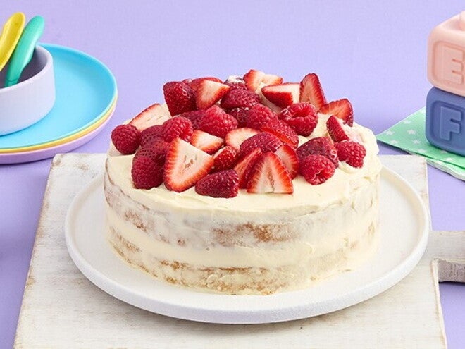 Banana and Pineapple Smash Cake Banana and Pineapple Smash Cake