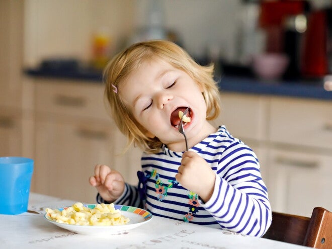 Feeding a Fussy Toddler Feeding a Fussy Toddler