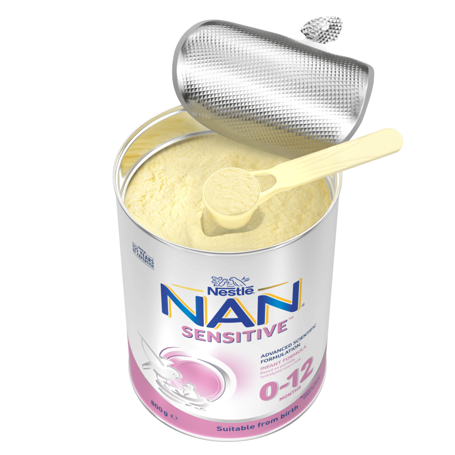 Nestlé NAN SENSITIVE Infant Formula, From Birth to 12 Months – 800g - scoop