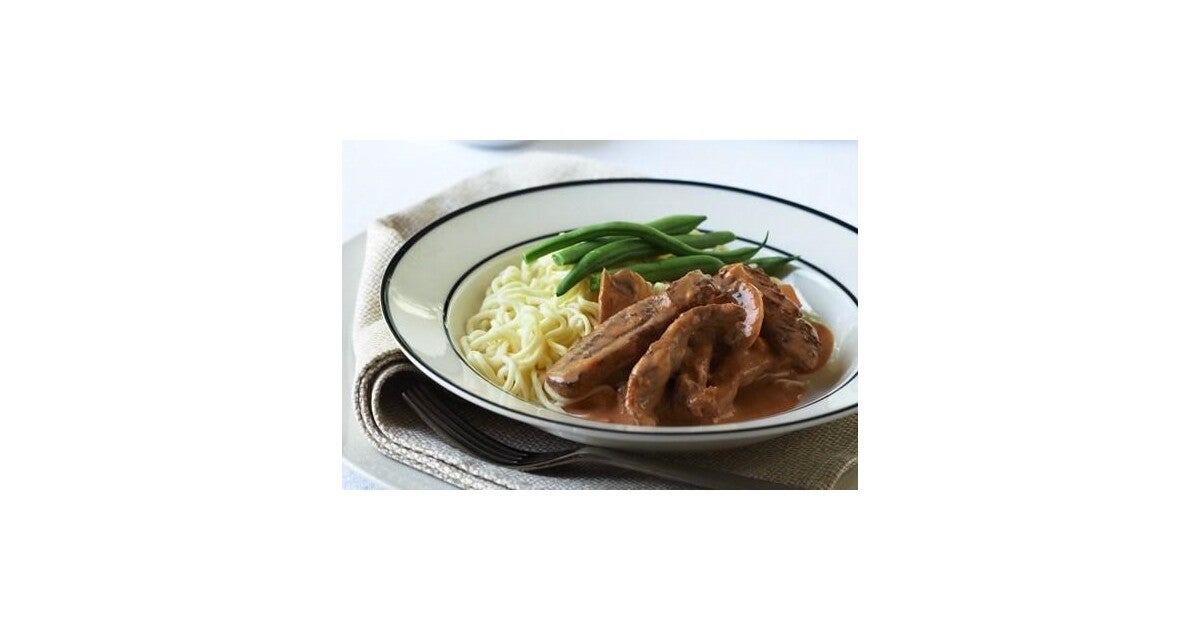 Beef Stroganoff and Pasta | Nestlé FamilyNes