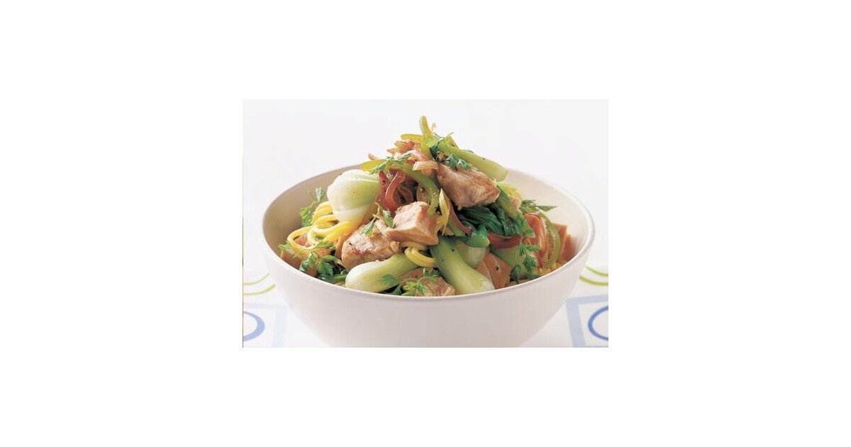 Stirfry Fish with Lemongrass & Asian Greens | Nestlé FamilyNes
